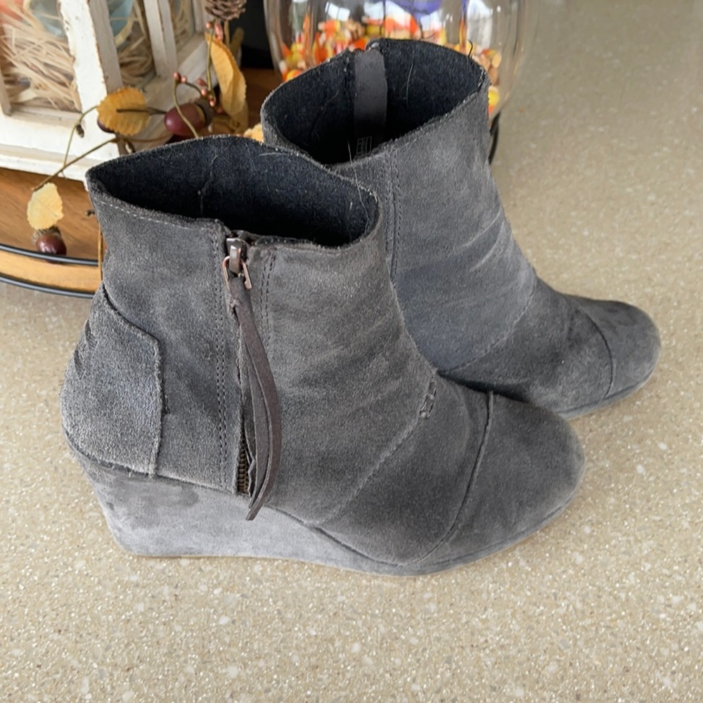 Tom’s wedges